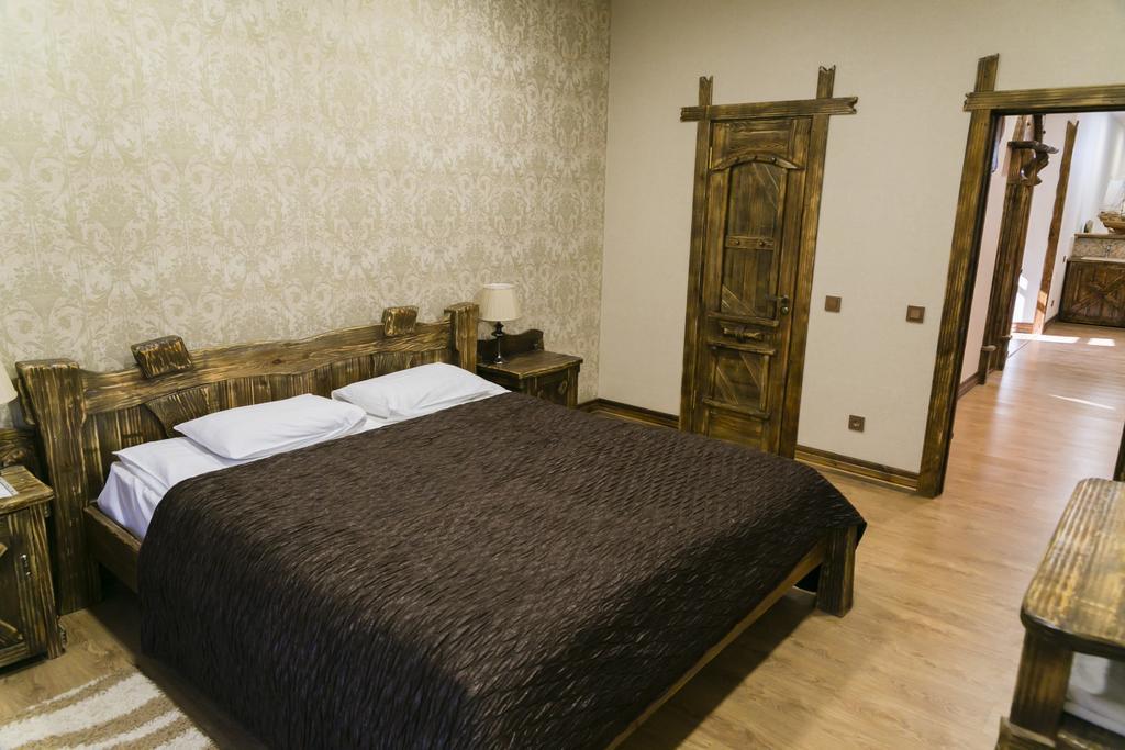 Hotel Green Land Aqtöbe Zimmer foto